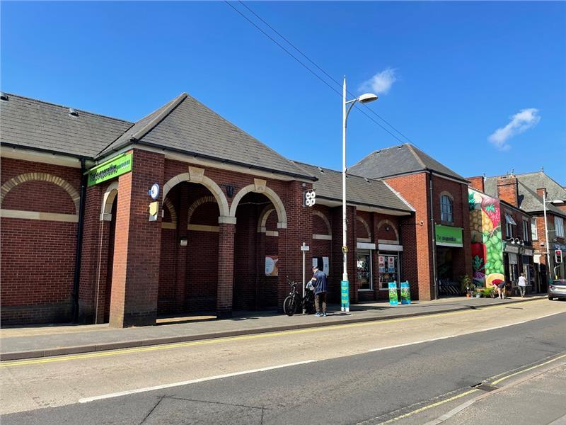 Town End, Bolsover for lease Primary Photo- Image 1 of 8