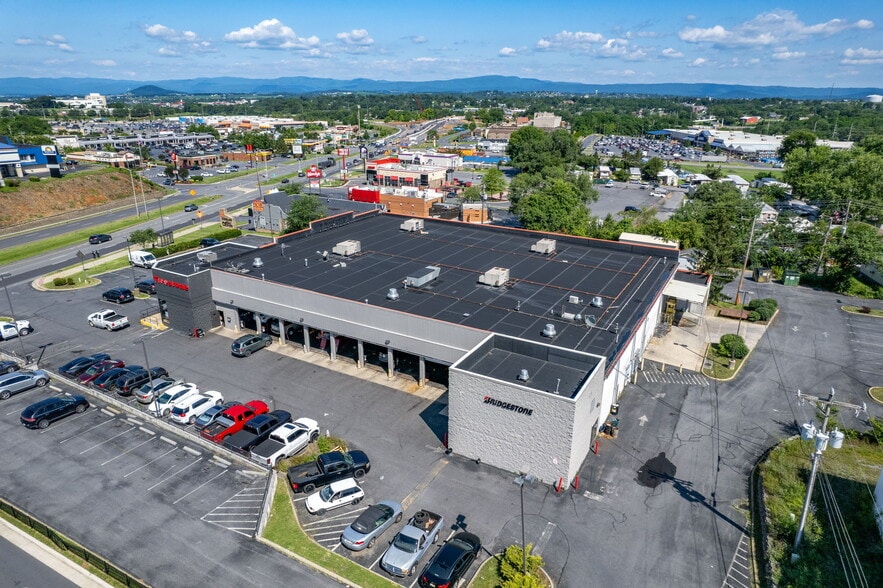 1740 E Market St, Harrisonburg, VA for sale - Building Photo - Image 3 of 59