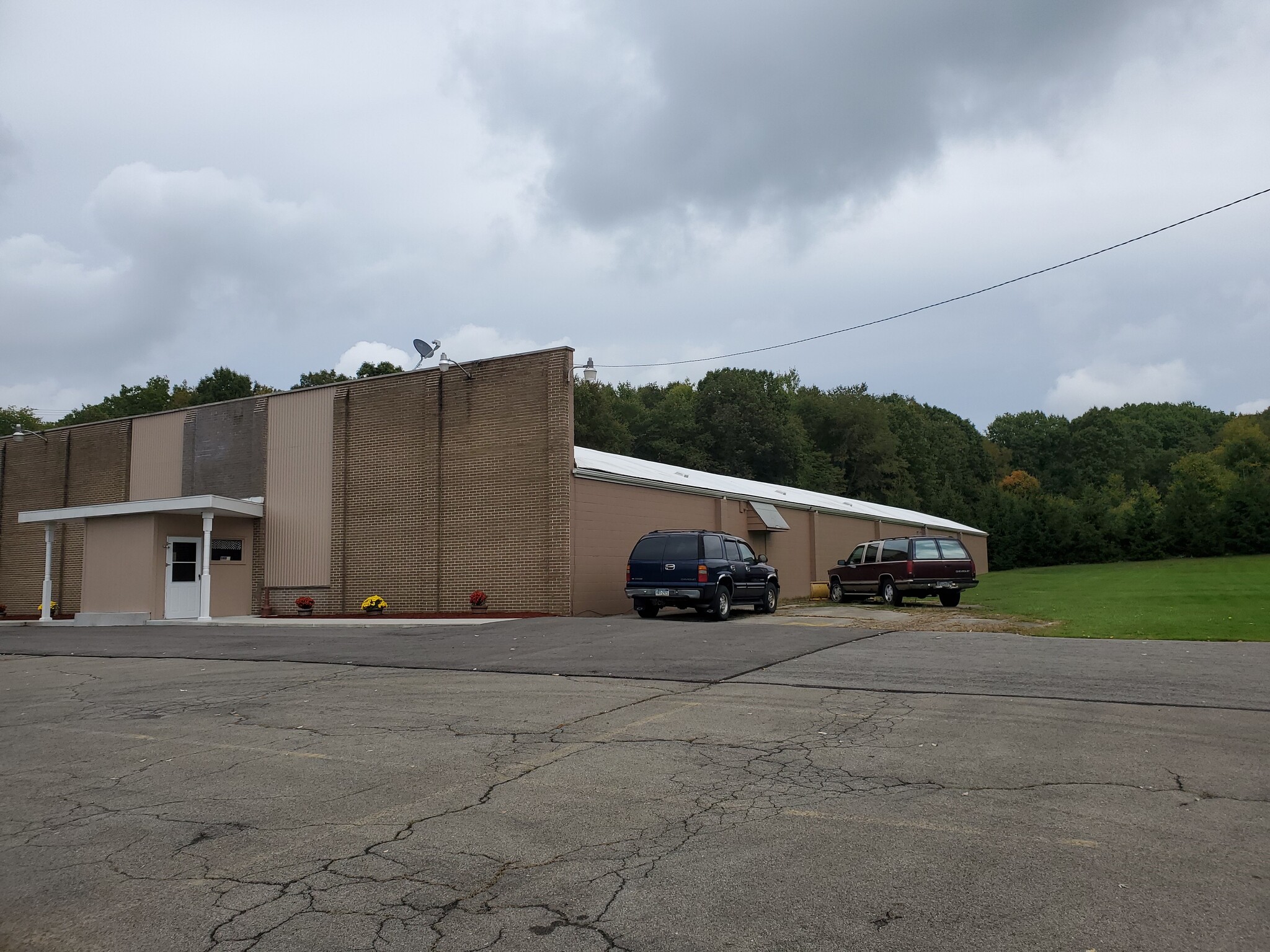 314 Mercer Rd, Greenville, PA for sale Primary Photo- Image 1 of 1