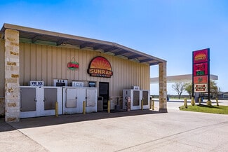 More details for 514 Margie Tewmey Rd, Port Lavaca, TX - Retail for Sale