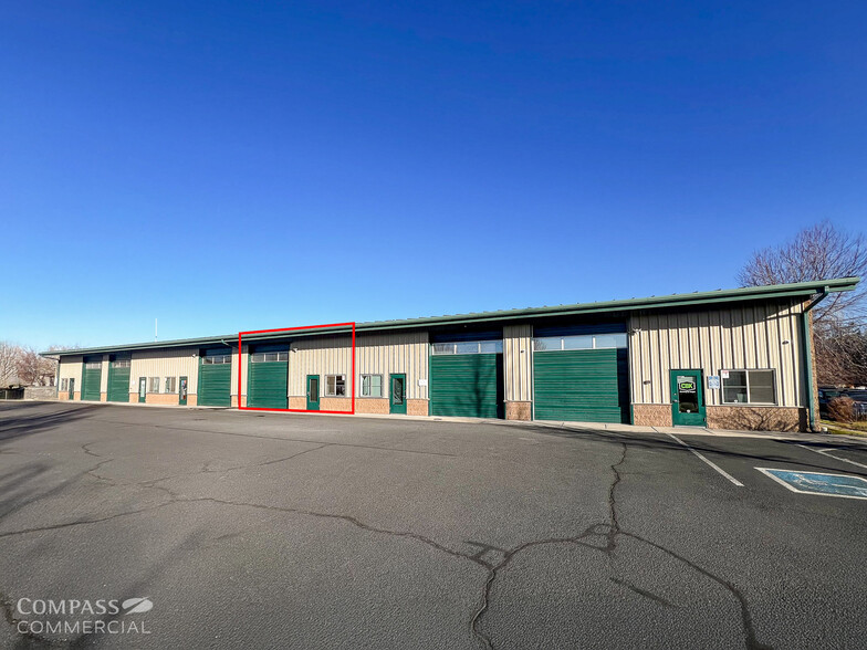 20720 High Desert Ln, Bend, OR for lease - Building Photo - Image 1 of 2