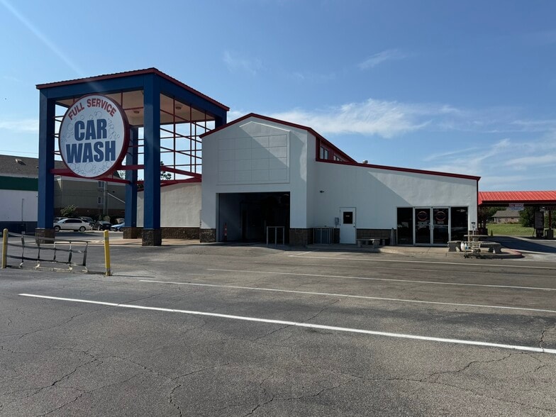 9800 N 119th East Ave, Owasso, OK for sale - Building Photo - Image 1 of 14