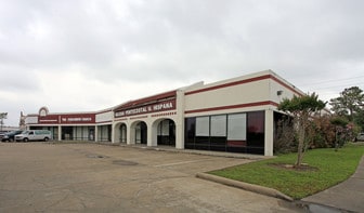Plaza Del Sol - Retail Space
