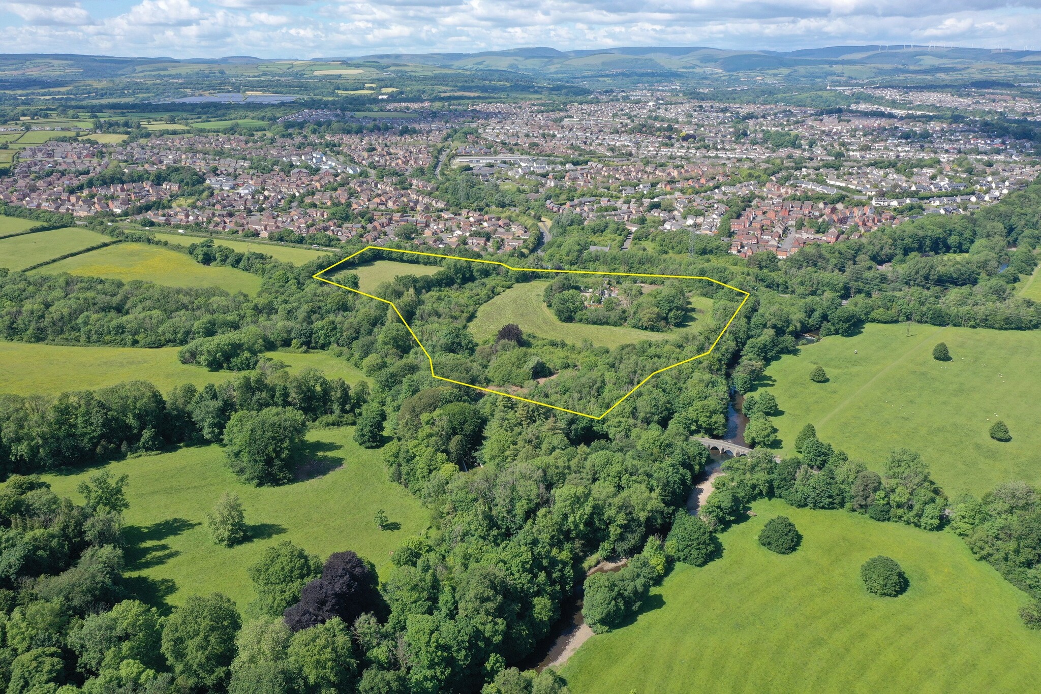 A48 Craig-Y-Parcau, Bridgend for sale Primary Photo- Image 1 of 6