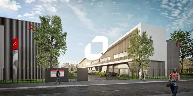 Industrial in Stains for sale - Building Photo - Image 1 of 8