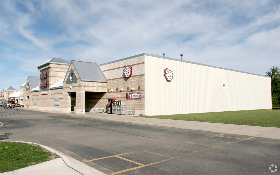 421 W Cottage Grove Rd, Cottage Grove, WI for sale - Primary Photo - Image 1 of 1