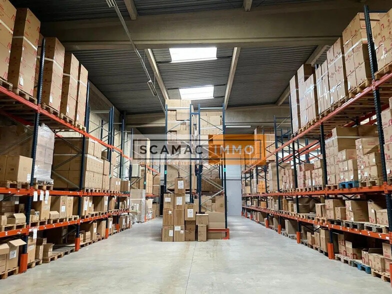 Industrial in for lease - Interior Photo - Image 1 of 7