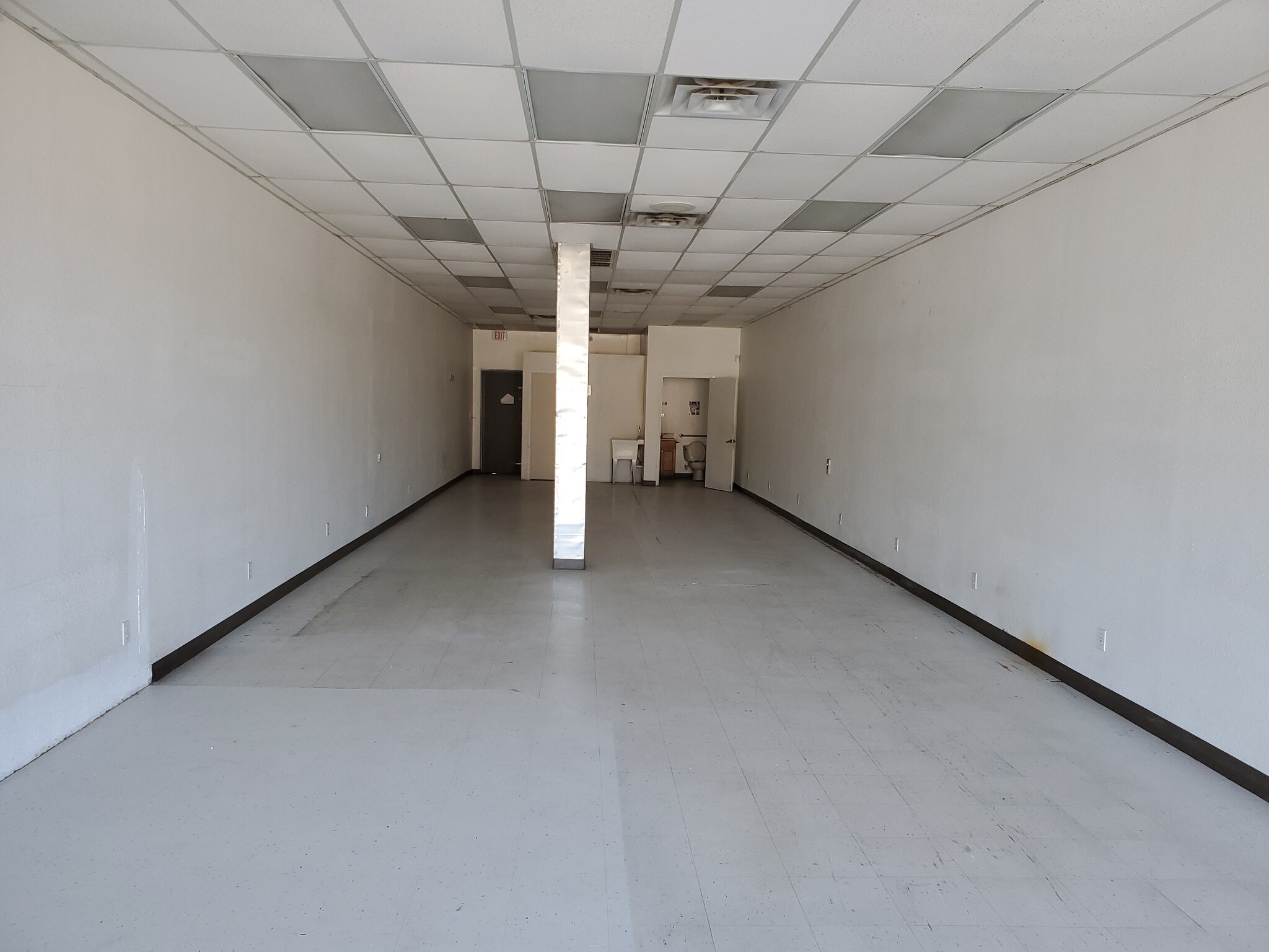 28162828 Central Dr, Bedford, TX 76021 Retail for Lease