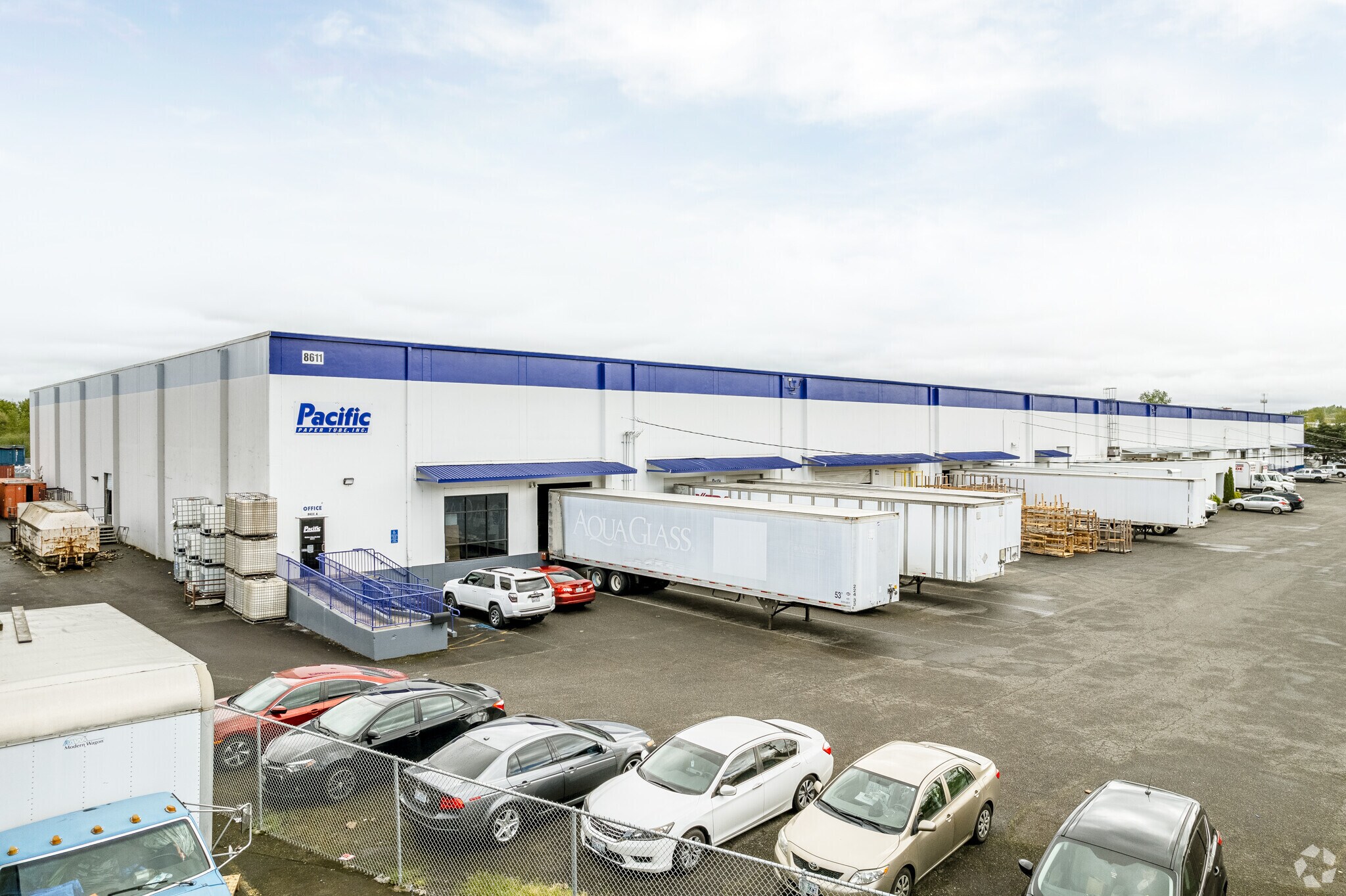 8545-8611 N Columbia Blvd, Portland, OR for sale Building Photo- Image 1 of 1