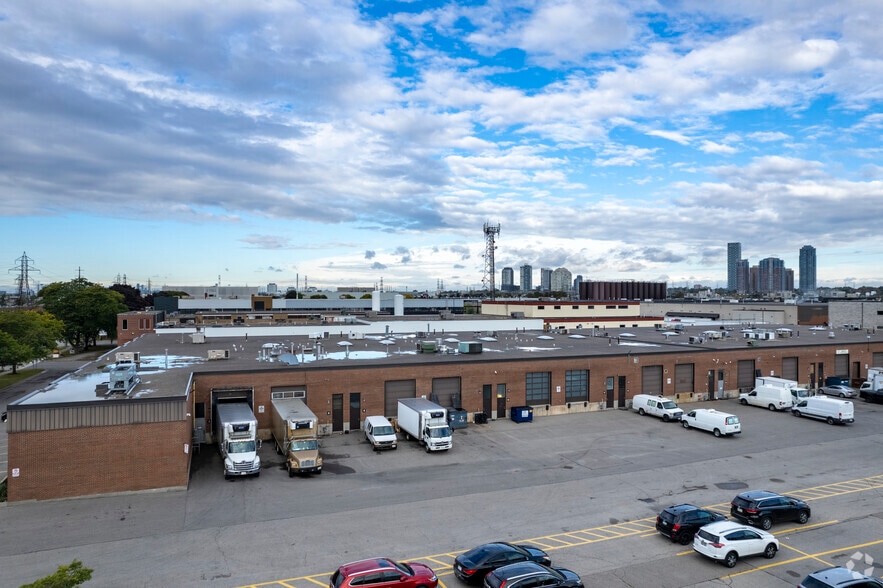 30 Titan Rd, Toronto, ON for sale - Building Photo - Image 3 of 3