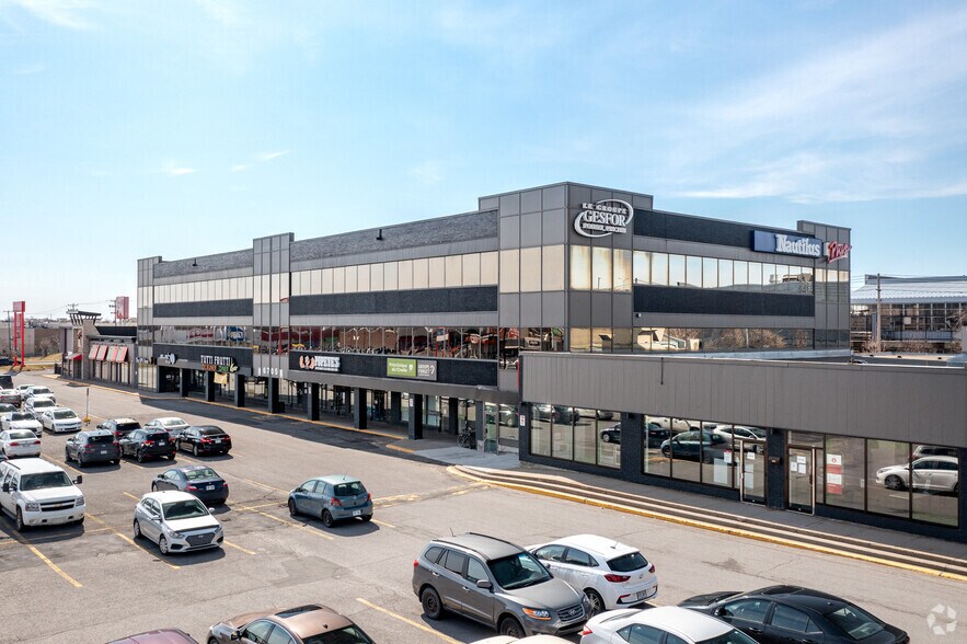 6775-6781 Rue Jean-Talon E, Montréal, QC for lease - Building Photo - Image 2 of 8