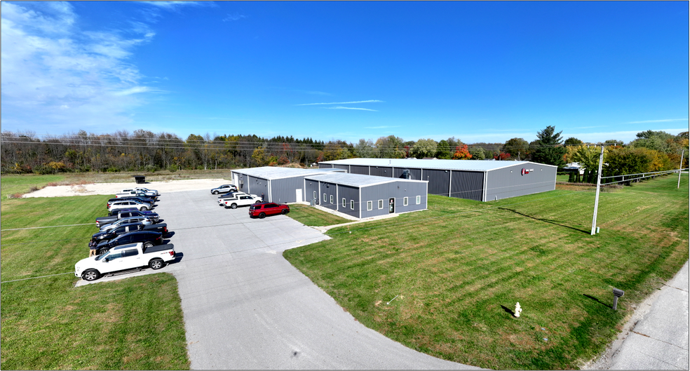 791 & 733 Industrial Pky, North Liberty, IN for sale - Building Photo - Image 1 of 8