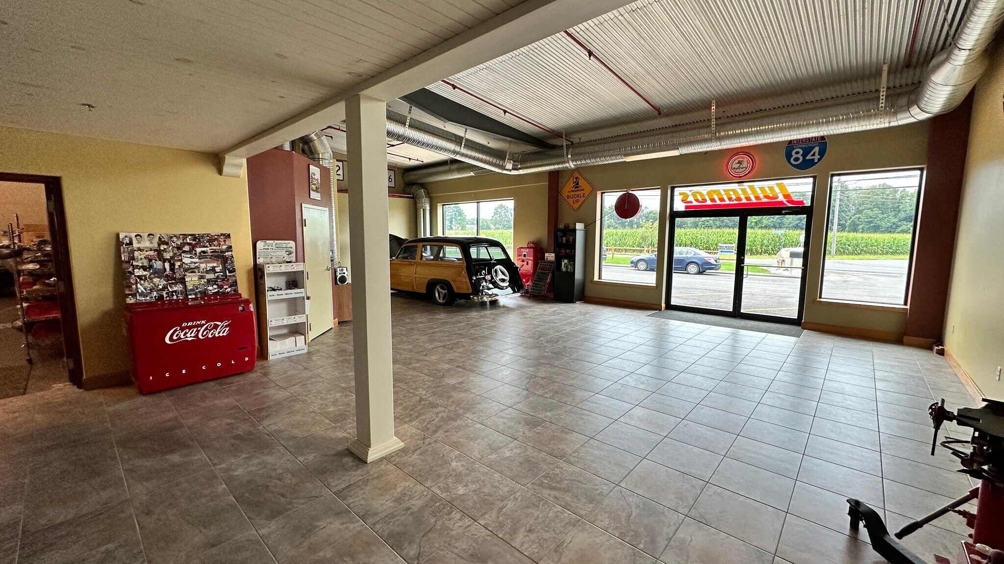 100 Windermere Ave, Ellington, CT 06029 Industrial for Lease