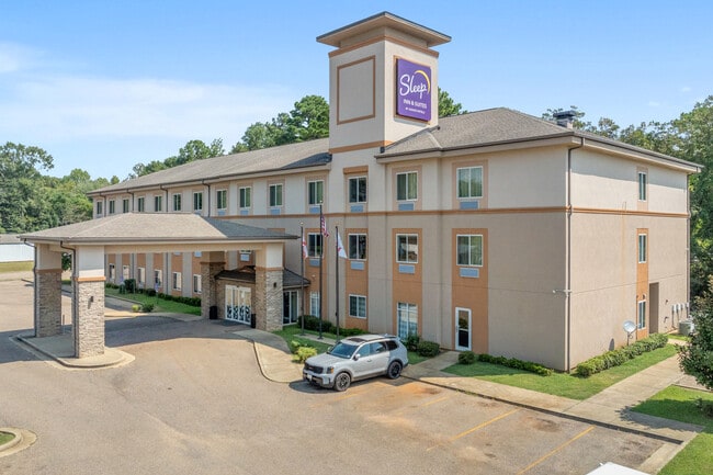 More details for 1605 Highway 5 S, Marion, AL - Hospitality for Auction