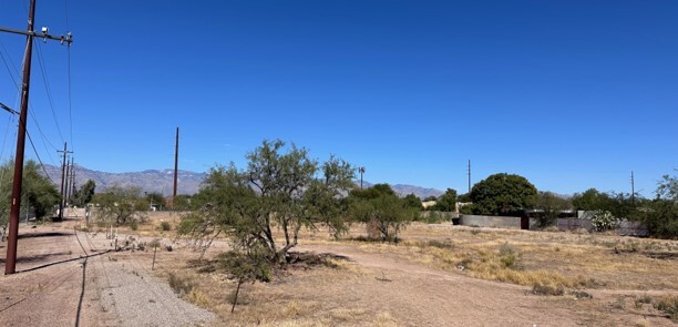 3901-3941 S Kolb Rd, Tucson, AZ for sale - Building Photo - Image 1 of 6