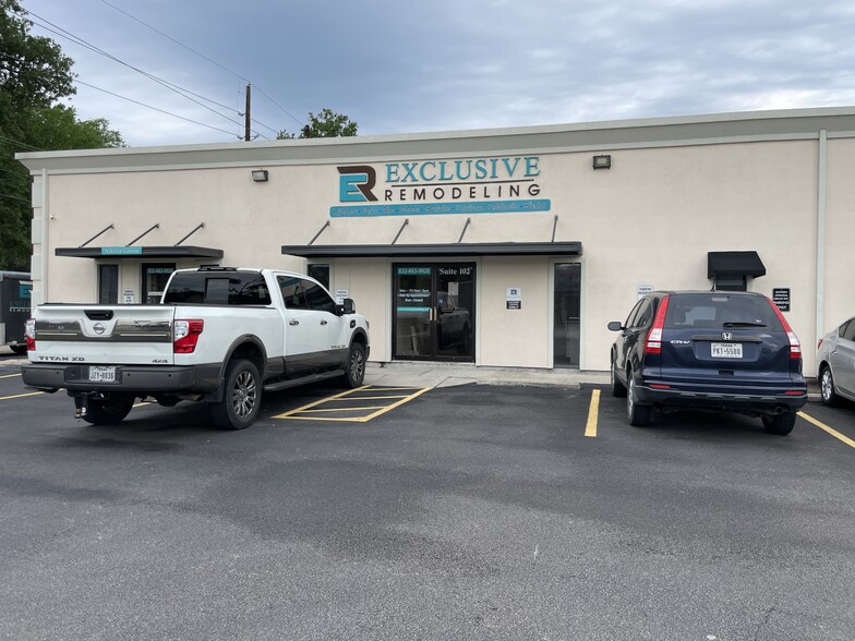 26103 Interstate 45, Spring, TX for lease - Building Photo - Image 2 of 2
