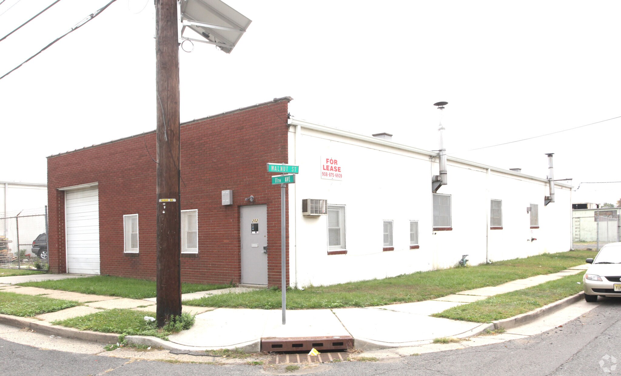 202 E 11th St, Roselle, NJ for sale Primary Photo- Image 1 of 1