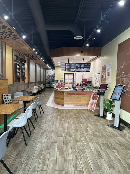 1299 Old Peachtree Rd, Suwanee, GA for lease - Building Photo - Image 1 of 13