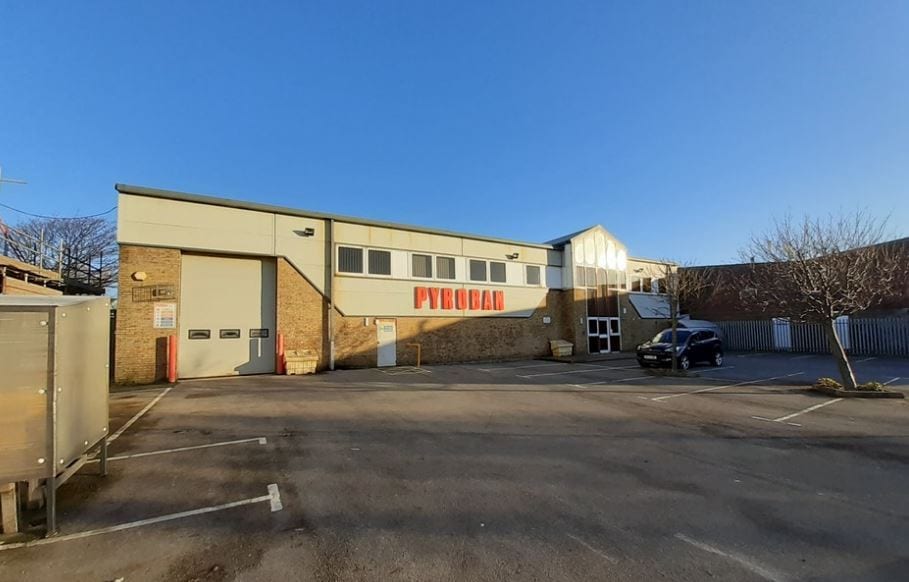 51-56 Dolphin Rd, Shoreham By Sea for sale Building Photo- Image 1 of 1