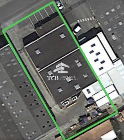 Flex in Carquefou for lease - Building Photo - Image 2 of 3