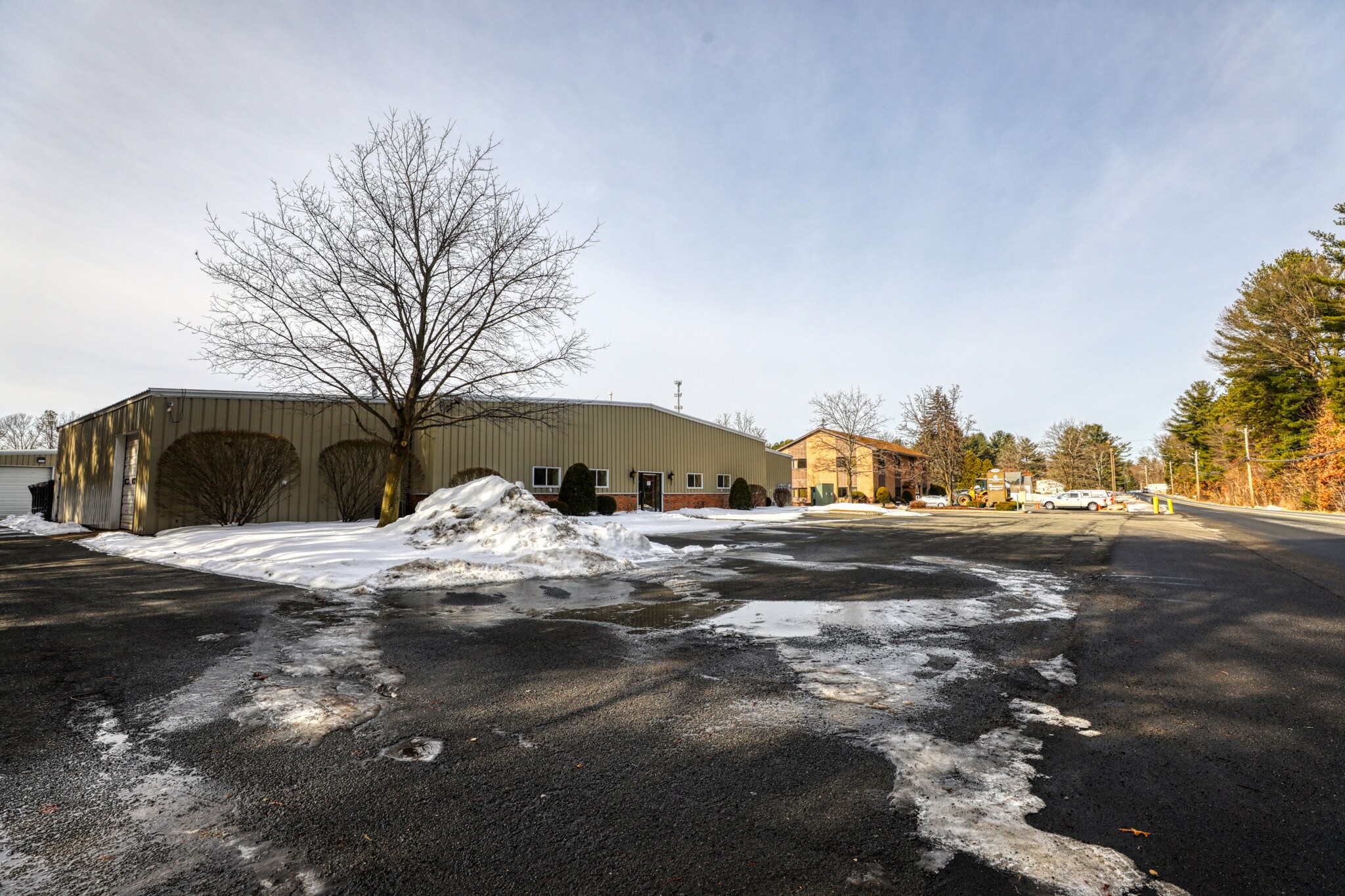 170 Lockhouse Rd, Westfield, MA 01085