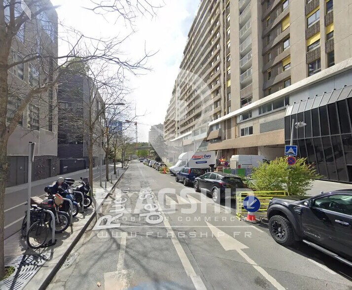 Retail in Boulogne-Billancourt for lease - Building Photo - Image 2 of 3