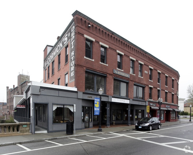 16 Broad St, Westerly, RI for sale - Primary Photo - Image 1 of 1