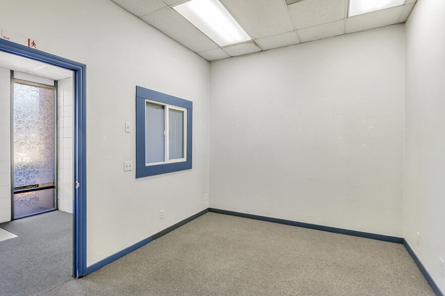 760-764 Polhemus Rd, San Mateo, CA for lease - Building Photo - Image 3 of 6