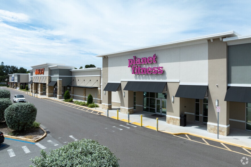 11800-11950 Seminole Rd, Largo, FL for lease - Primary Photo - Image 1 of 1