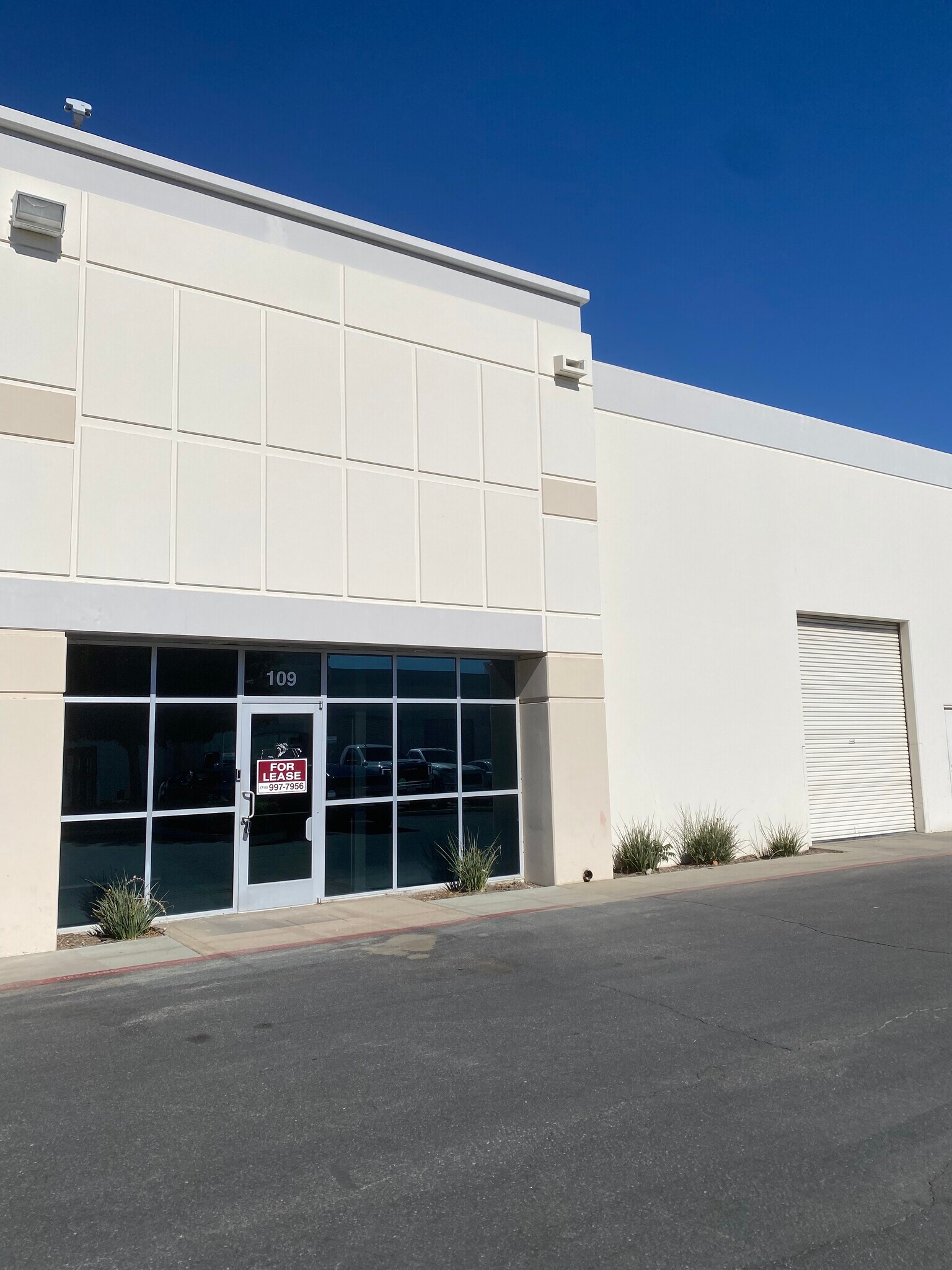 701 Gifford Ave, San Bernardino, CA for lease Building Photo- Image 1 of 12