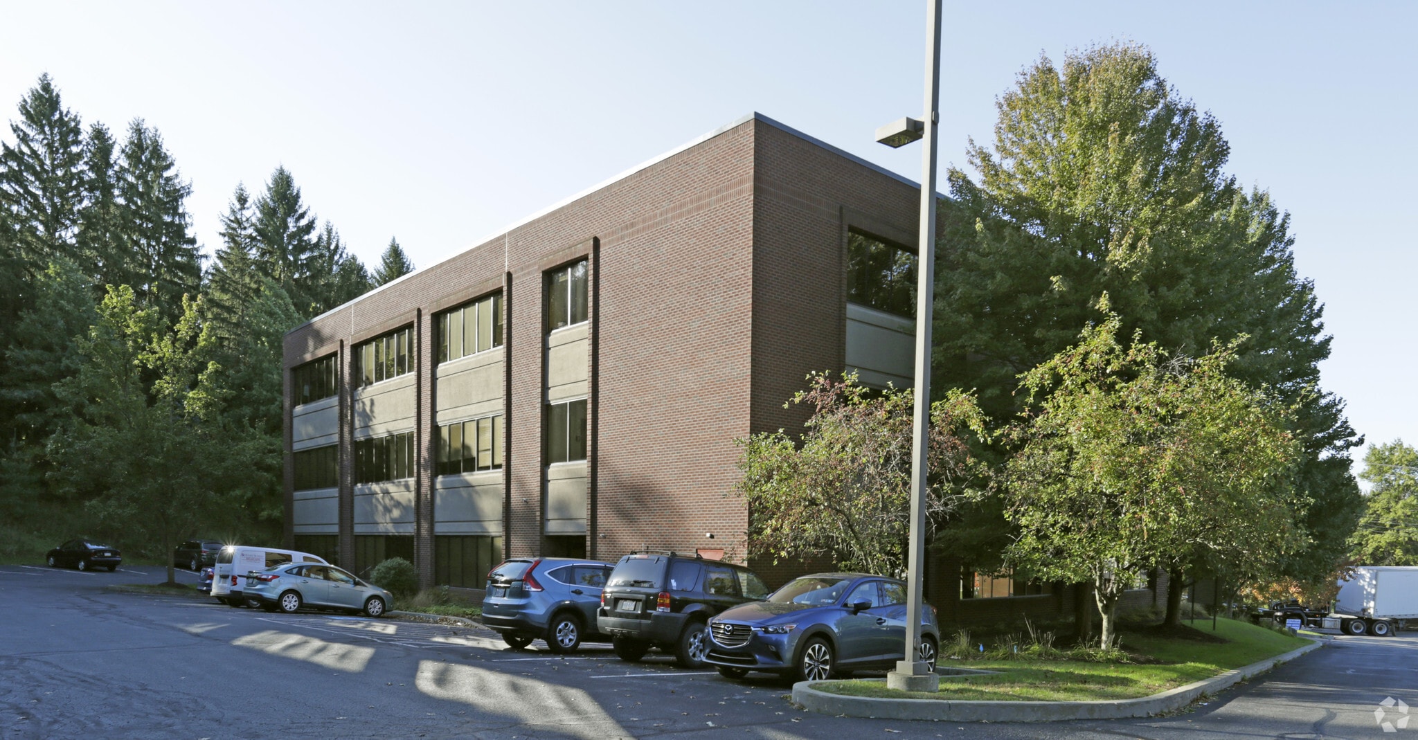 1009 Beaver Grade Rd, Coraopolis, PA 15108 Edgetowne Commons