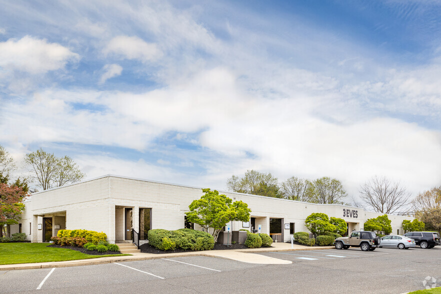 1 Eves Dr, Marlton, NJ for lease - Building Photo - Image 2 of 3