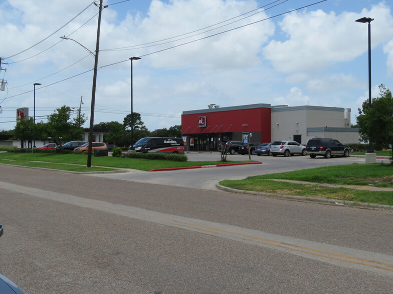 200 76th Street @ Avenue C Street, Houston, TX for sale - Building Photo - Image 2 of 7