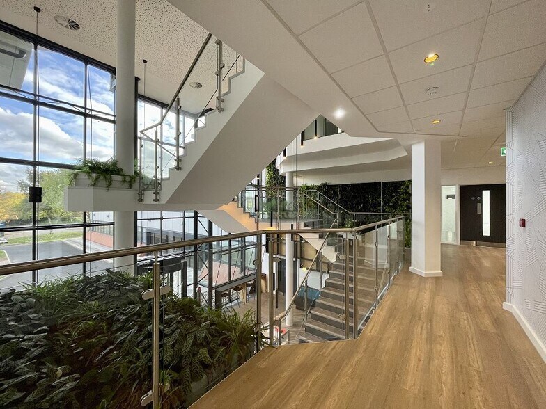 270-289 Milton Rd, Cambridge for lease - Building Photo - Image 2 of 3