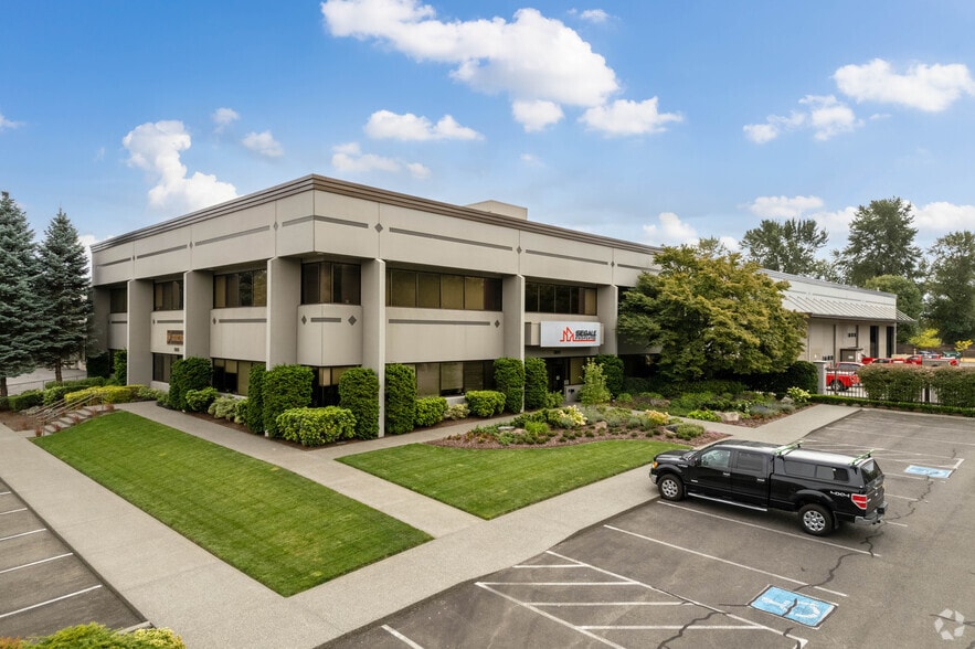 5835 Segale Park Drive C, Tukwila, WA for lease - Primary Photo - Image 1 of 3
