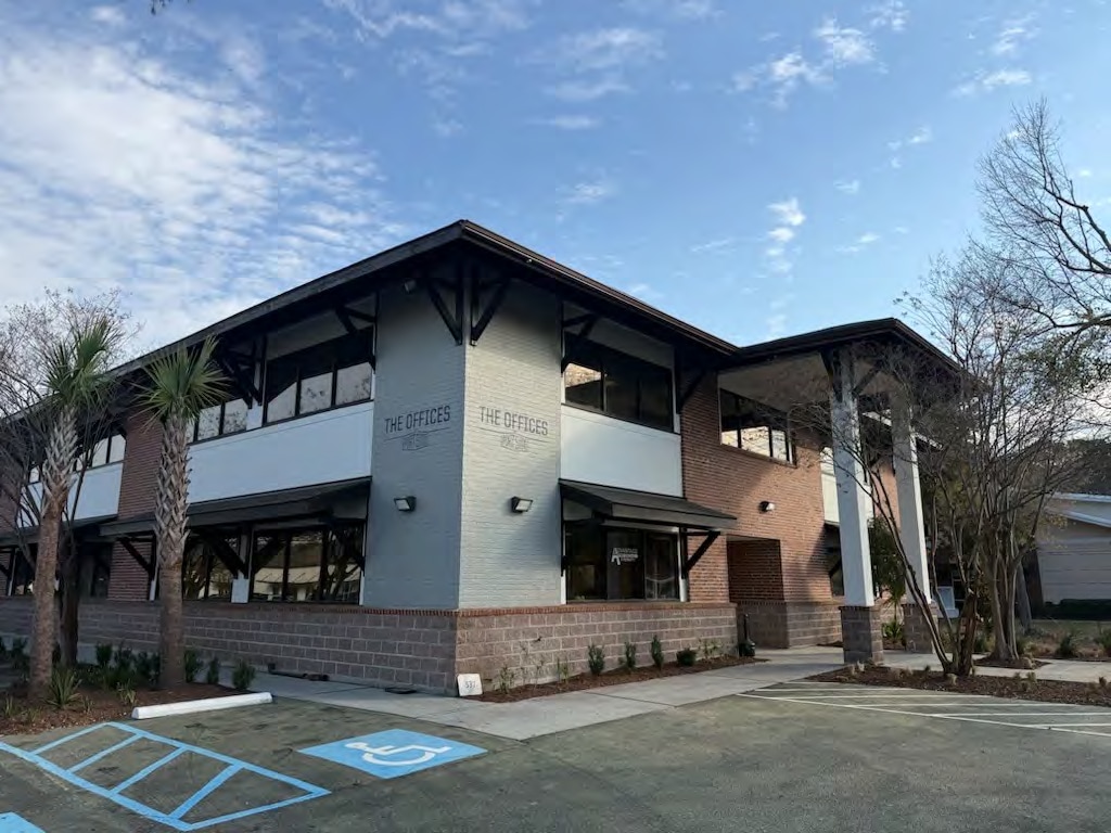 537 Long Point Rd, Mount Pleasant, SC for lease Building Photo- Image 1 of 16