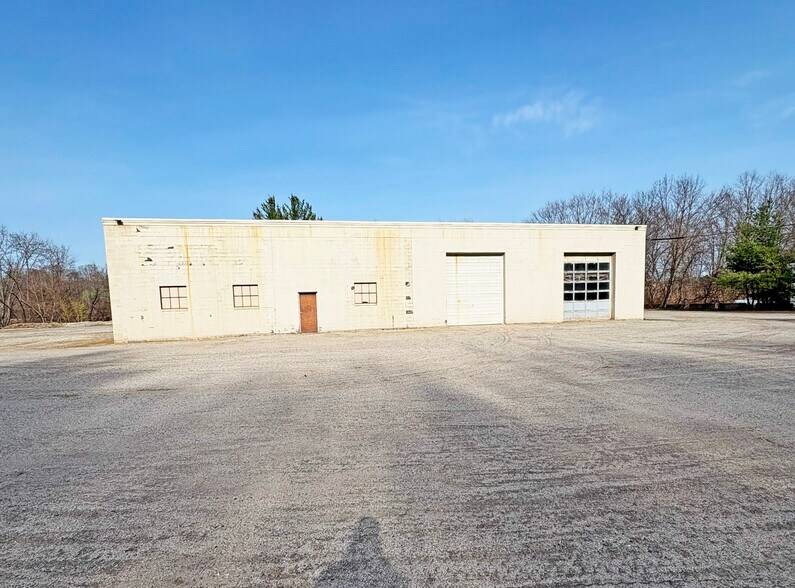 276 Riverside Dr, Auburn, ME for sale - Building Photo - Image 2 of 4