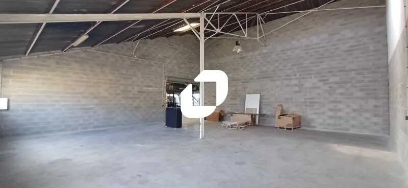 Flex in Longnes for lease - Interior Photo - Image 3 of 10