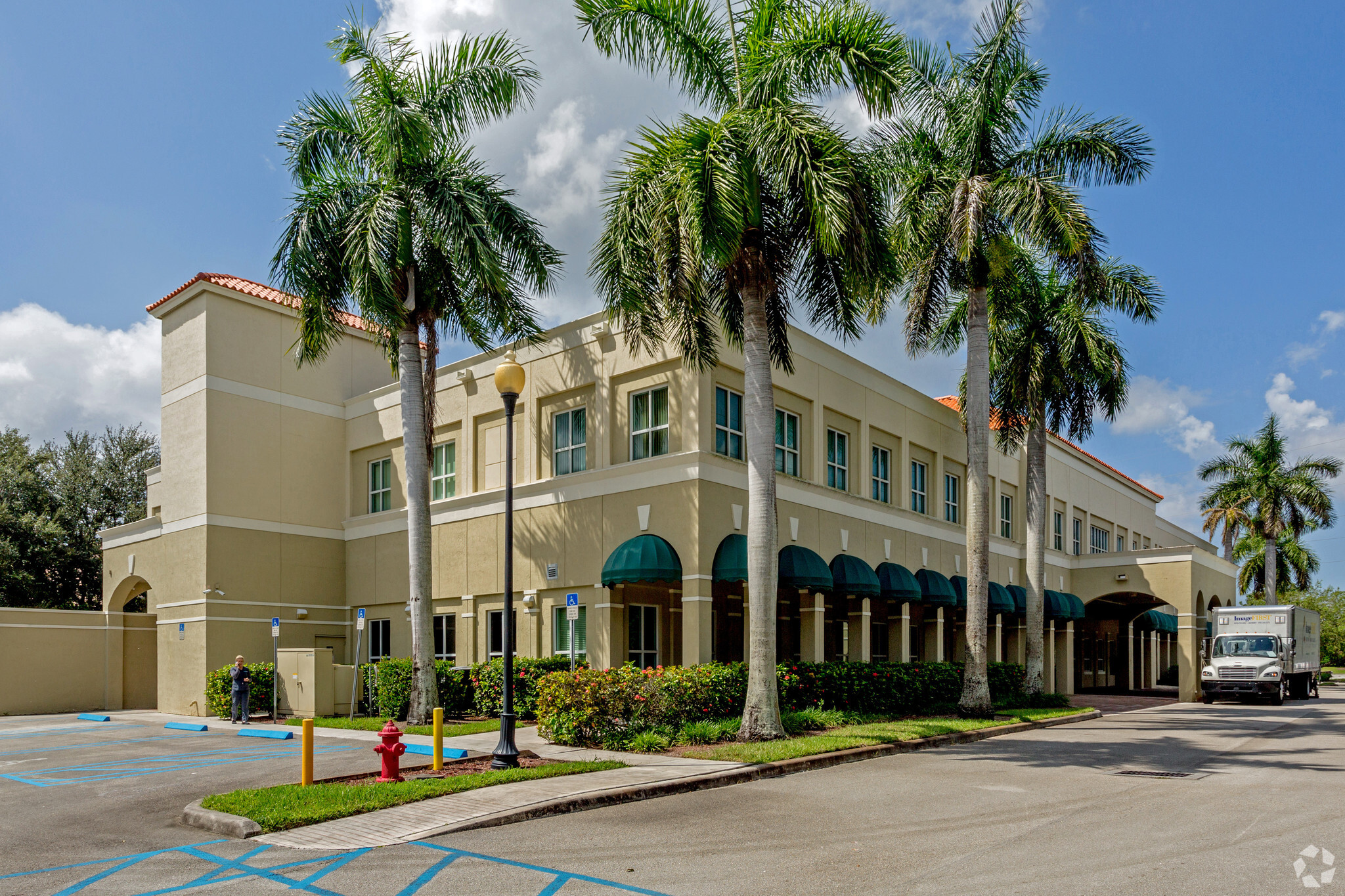 21020 State Road 7, Boca Raton, FL for sale Primary Photo- Image 1 of 1