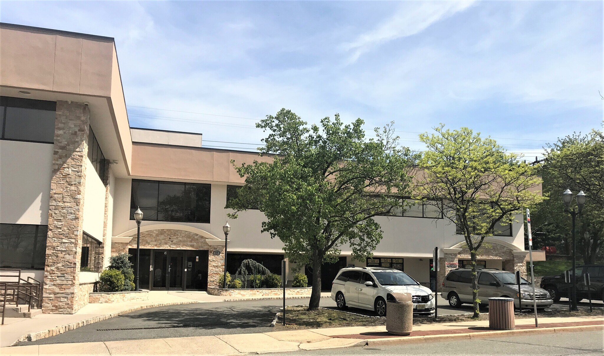 45 Essex St, Millburn, NJ for lease Building Photo- Image 1 of 25