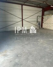 Retail in Cabriès for lease Interior Photo- Image 2 of 2
