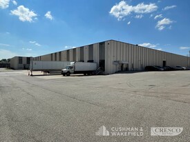 5370 Naiman Pky, Solon OH - Warehouse