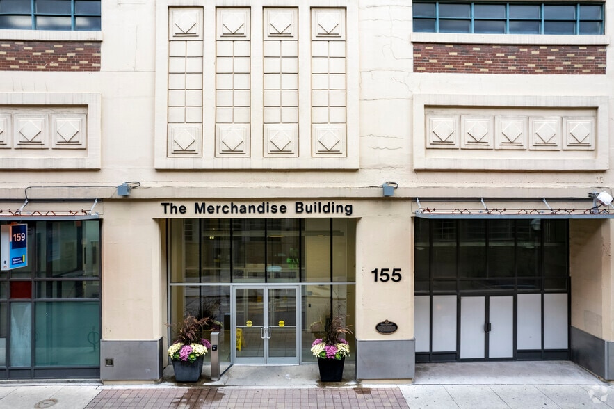 89 Gould St, Toronto, ON for lease - Building Photo - Image 3 of 6