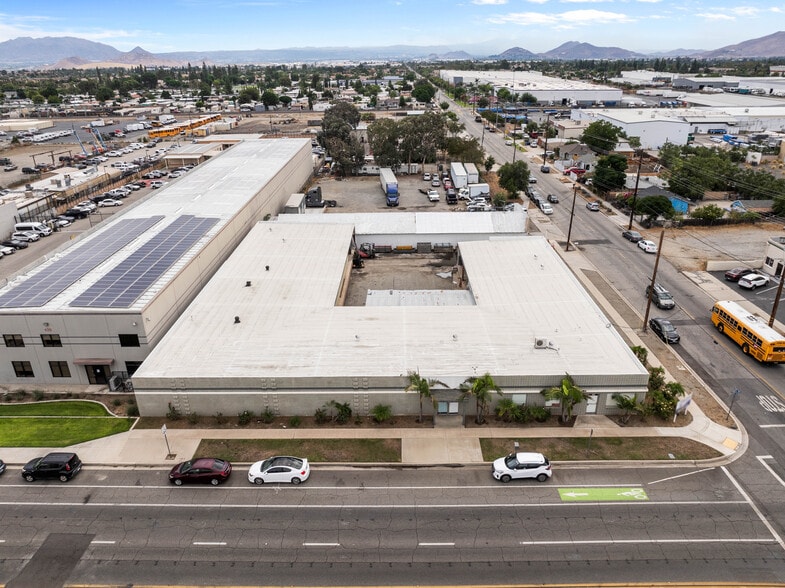491 W Rialto Ave, Rialto, CA for sale - Building Photo - Image 1 of 38