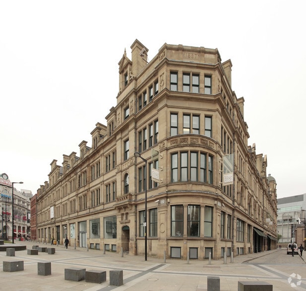 Exchange Sq, Manchester for lease - Building Photo - Image 3 of 17
