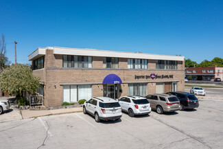 More details for 2707-2711 S 84th St, West Allis, WI - Office for Sale