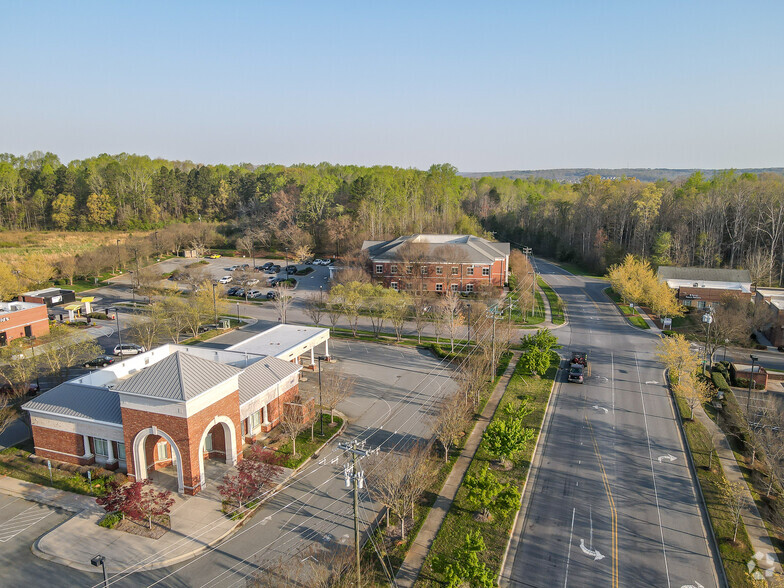 2101 Shiloh Church Rd, Davidson, NC for lease - Building Photo - Image 2 of 7