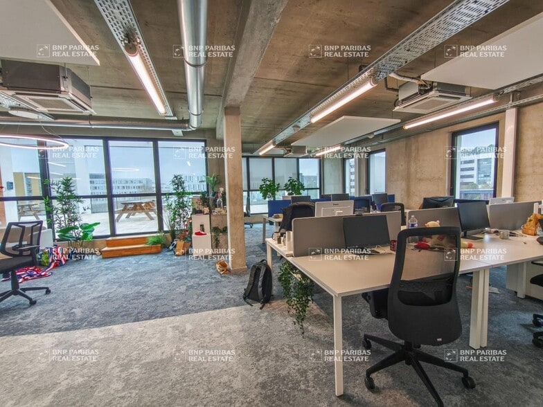 Office in Cesson-Sévigné for lease - Building Photo - Image 3 of 11