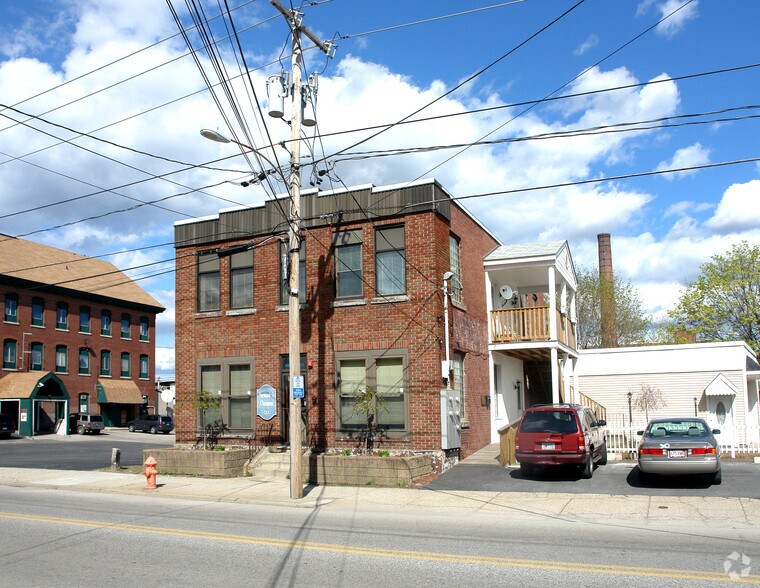 345 N Main St, Woonsocket, RI for sale - Building Photo - Image 1 of 1