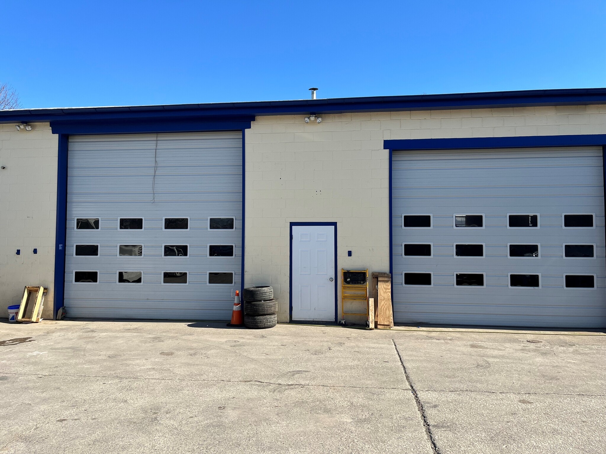 25 W 4th St, Bridgeport, PA for lease Primary Photo- Image 1 of 5